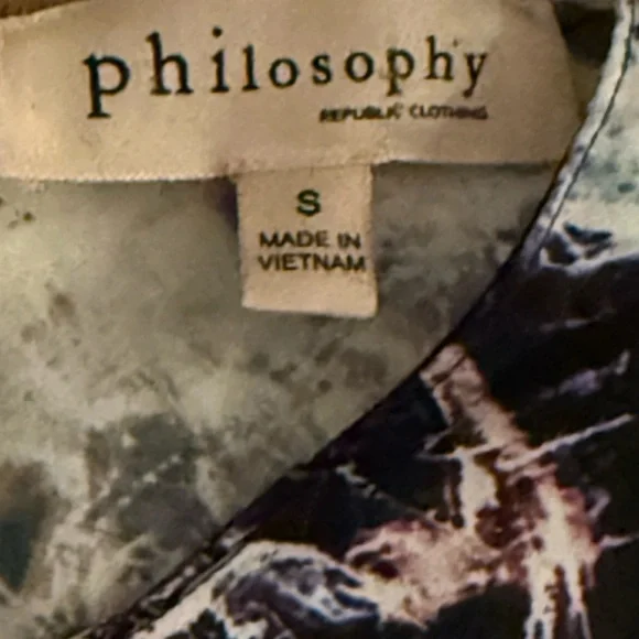 Philosophy Marbled Black and Cream Cropped Top Blouse size Small - EUC - Picture 4 of 13